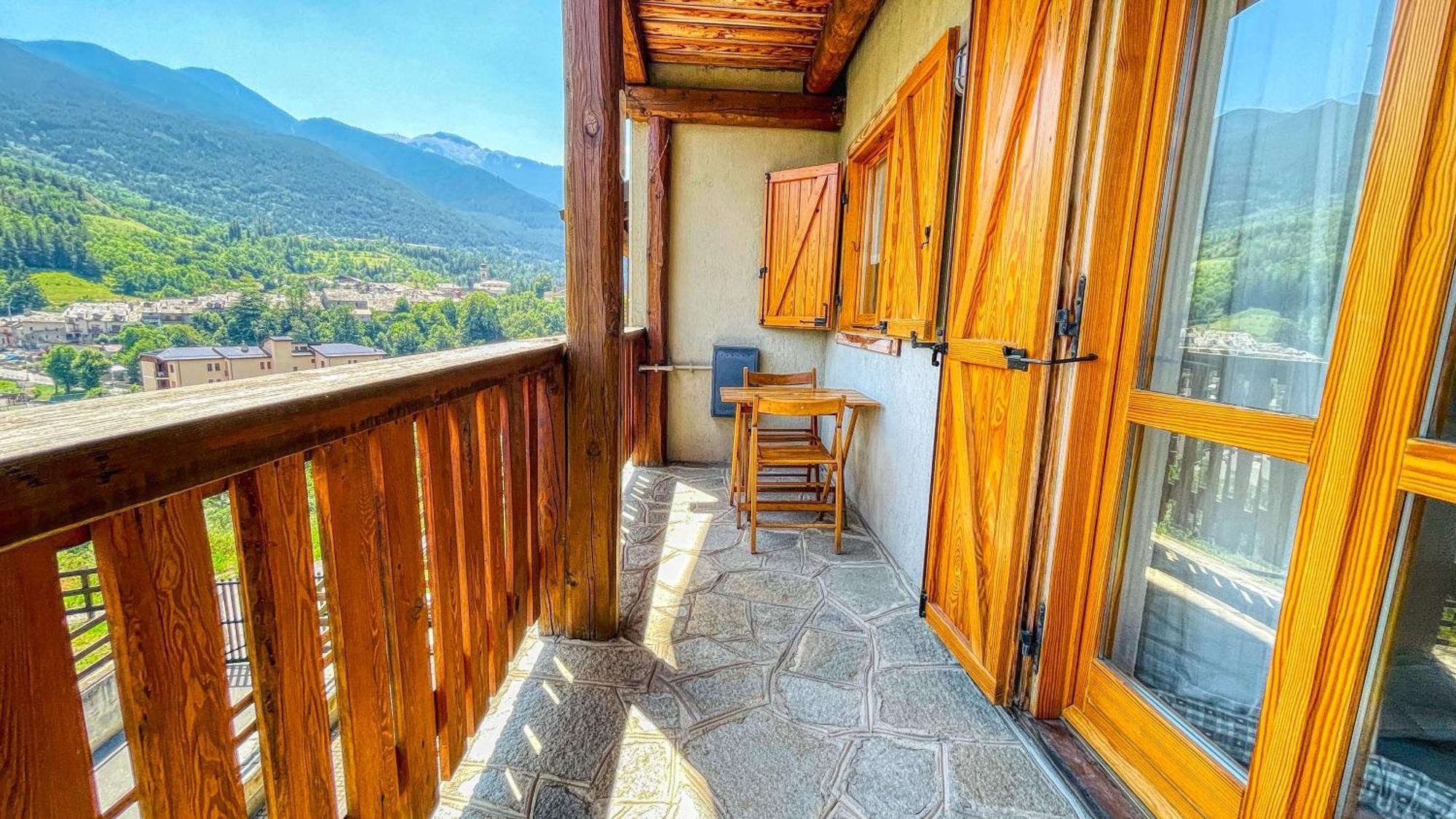 Appartamento Bellavista - Affitti Brevi Italia Oulx Ngoại thất bức ảnh
