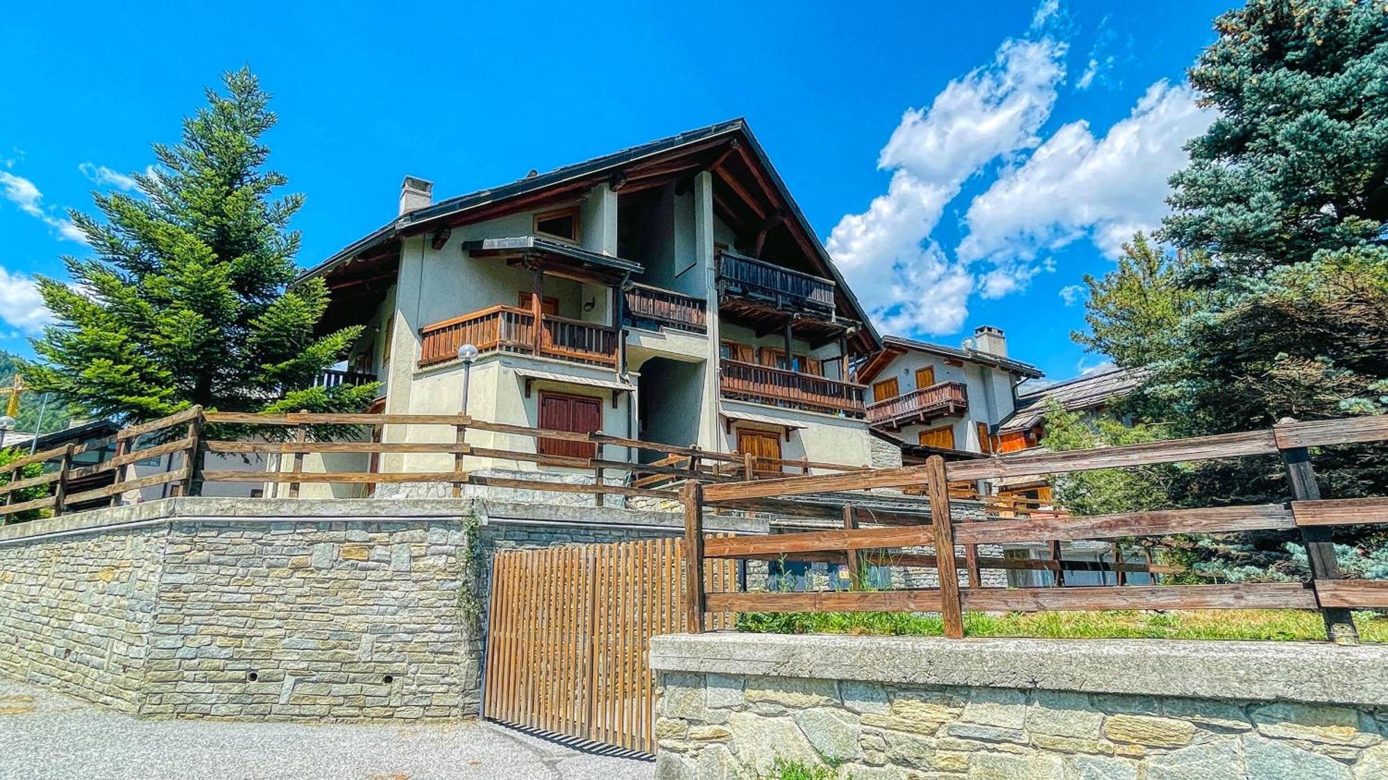 Appartamento Bellavista - Affitti Brevi Italia Oulx Ngoại thất bức ảnh